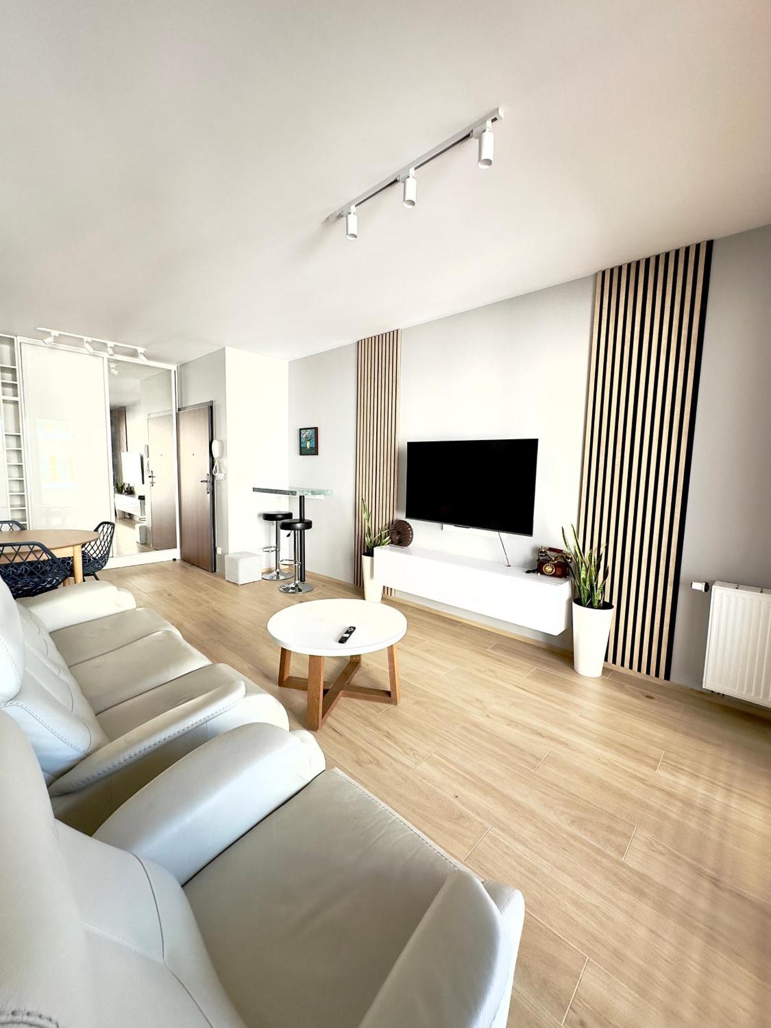Mimosa Apartment *